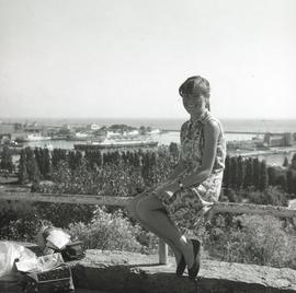 Kobieta na Wzgórzu Nowotki w Gdyni