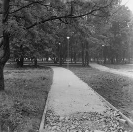 Ścieżki w parku Juliusza Słowackiego