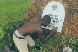 Odnowa polskich grobów w Masindi
