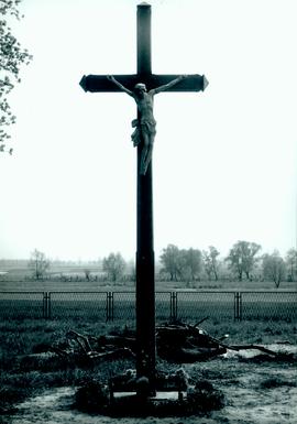 Krzyż koło Godzikowic