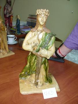 Figura św. Agnieszki z barankiem, palmą  i mieczem