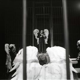 Spektakl pt. "Kiedy przychodzi Anioł" w Teatrze Współczesnym im. Edmunda Wiercińskiego
