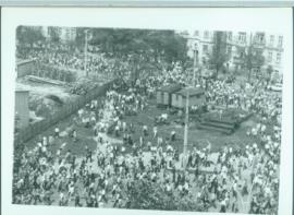 Demonstracja 1 maja 1983 r. na pl. Grunwaldzkim