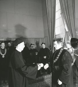 Uroczystość nadania tytułu doktora honoris causa Politechniki Wrocławskiej prof. Kazuo Nakamoto i...