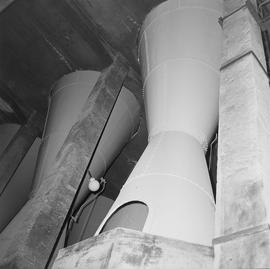 Zbiornik stożkowy stacji fluoryzowania wody