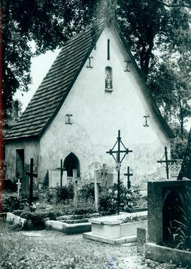 Kaplica cmentarna w Marcinkowicach